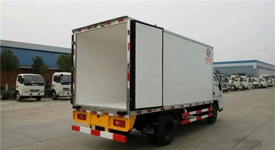 江铃冷藏车