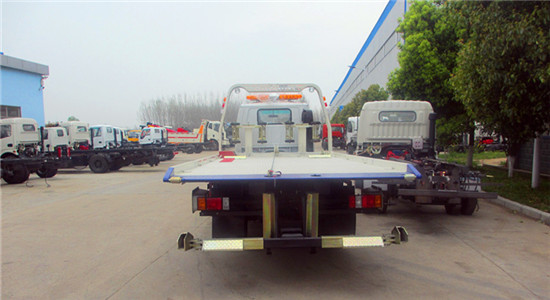 五十铃一拖二清障车