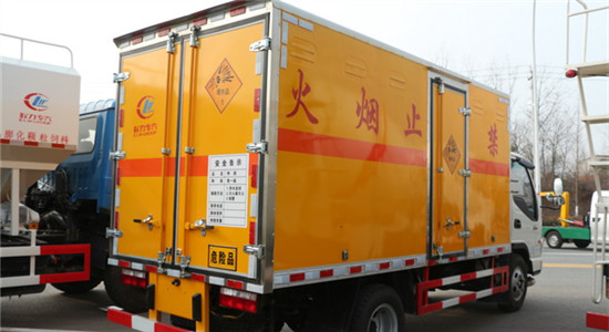 江淮爆破器材运输车