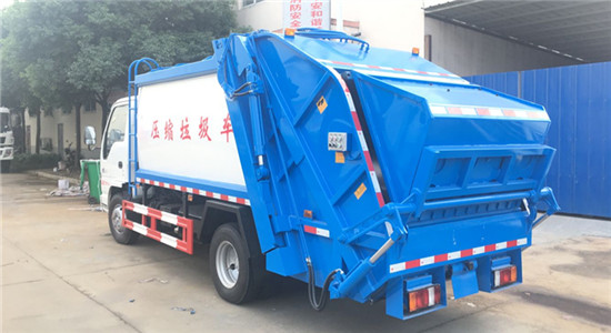 五十铃5方压缩垃圾车