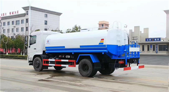 国六13方洒水车(D3L)