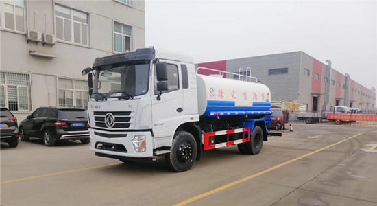 国六13方洒水车(D3S)