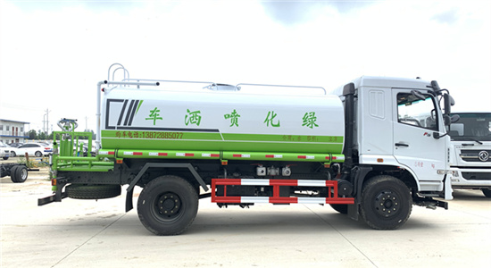 国六12方洒水车(F5)